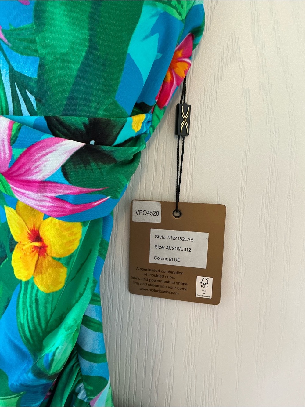 Nip Tuck 2pc Tropical V-Neck Tankini Swimsuit Set in Blue-Green Floral - Picture 3 of 13